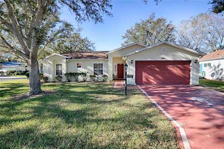 25303 La Grange Ct Leesburg, FL 34748