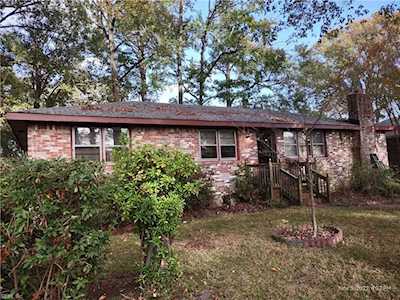 2108 Lockard Ave Chesapeake, VA 23320