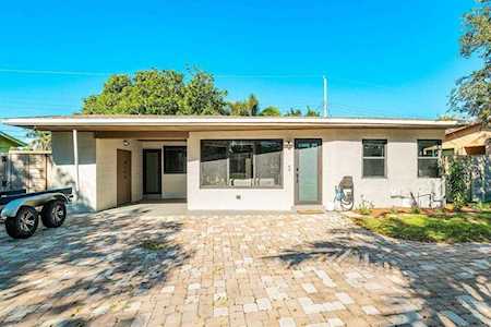 1615 NE 28 Court Pompano Beach, FL 33064