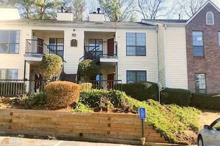 693 Windchase Lane Stone Mountain, GA 30083