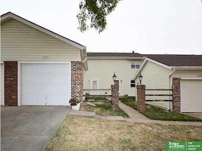 1005 Willow Ave Bellevue, NE 68005
