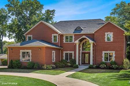 211 N Richmond Ave Clarendon Hills, IL 60514