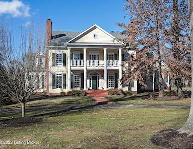 12207 Log Cabin Ln Louisville, KY 40223