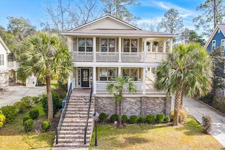 8585 Refuge Pointe Circle North Charleston, SC 29420