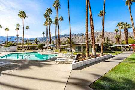 2033 E Ramon Rd #1 B Palm Springs, CA 92264