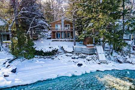85 Arrowhead Point Rd Bristol, NH 03222