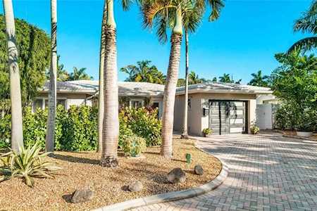 1914 NE 17th Ter Fort Lauderdale, FL 33305