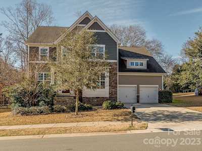 5941 Gilchrist Circle Belmont, NC 28012