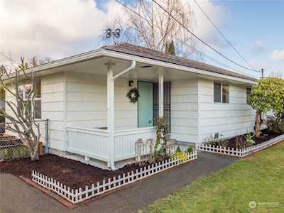 514 Emerson St Snohomish, WA 98290