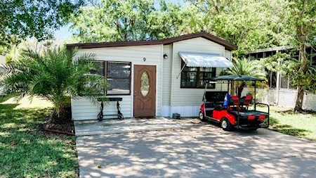 9 Long Hammock Dr Lake Wales, FL 33898