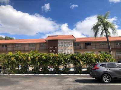3930 Crystal Lake Dr #208 Deerfield Beach, FL 33064