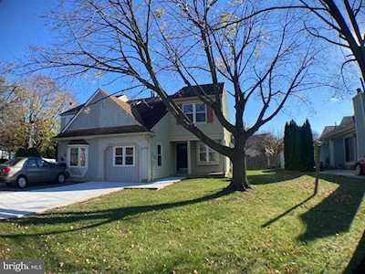 16 Franklin Dr Voorhees, NJ 08043