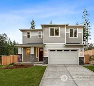9922 Alpenglow Way #1 Gig Harbor, WA 98335