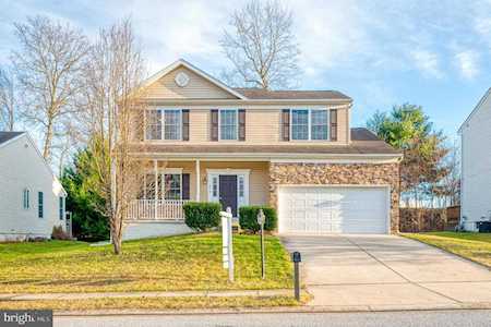 2215 Retreat Ct Edgewood, MD 21040