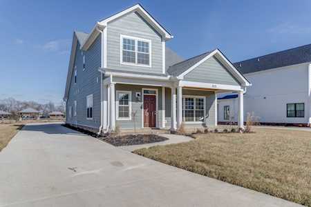 1525 Shalom St Murfreesboro, TN 37128