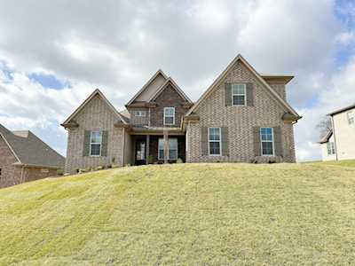 967 Luxborough Dr Hendersonville, TN 37075