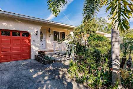 912 72nd St NW Bradenton, FL 34209