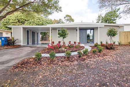 6327 21st Ave N St. Petersburg, FL 33710