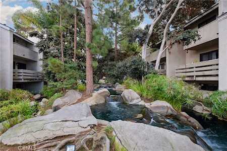 437 Bryson Costa Mesa, CA 92627