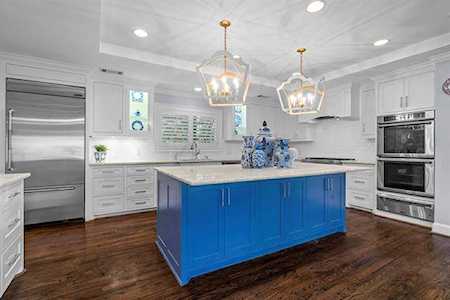 5831 Gramercy Place Dallas, TX 75230