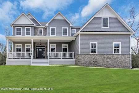 2448 Rolling Hills Way Manasquan, NJ 08736