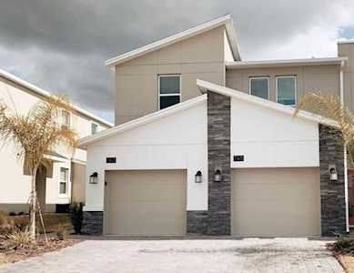 765 Ocean Course Ave Davenport, FL 33896
