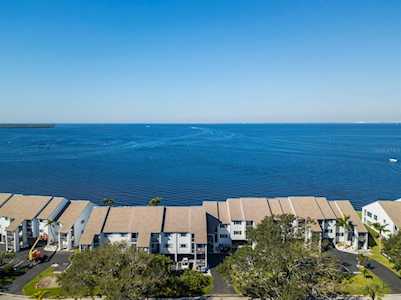 812 Bahia Del Sol Dr #20 Ruskin, FL 33570