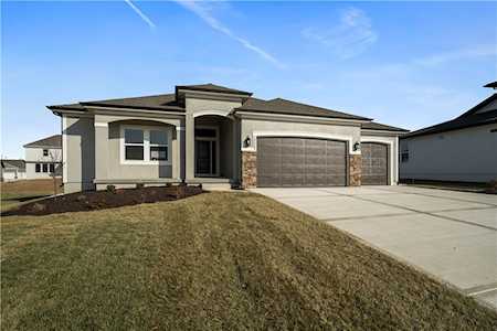 13422 W 181st Ct Overland Park, KS 66013