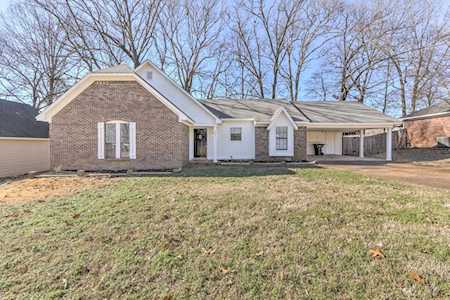 3341 Robins Roost Dr Bartlett, TN 38134