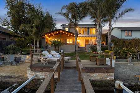 1062 Bel Marin Keys Boulevard Novato, CA 94949