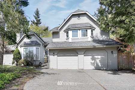 15428 139th Ave SE Renton, WA 98058