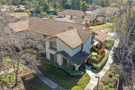 5298 Caminito Aruba San Diego, CA 92124