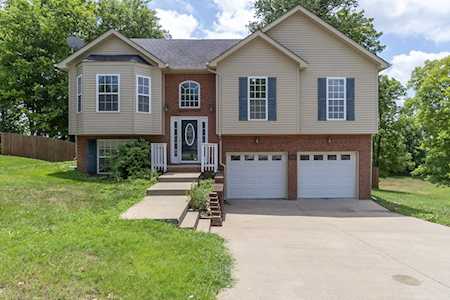 3488 Clover Hill Dr Clarksville, TN 37043