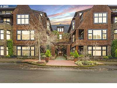 573 2nd ST Lake Oswego, OR 97034