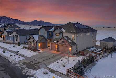 19601 W 95th Place Arvada, CO 80007