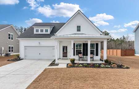 306 Garden Lily Ln Summerville, SC 29485