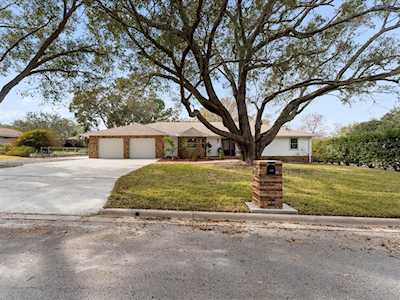 392 Floral Dr Winter Garden, FL 34787