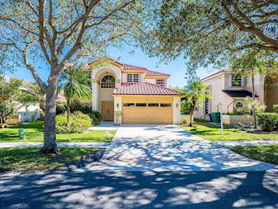2831 NW La Paz Ave Cooper City, FL 33026
