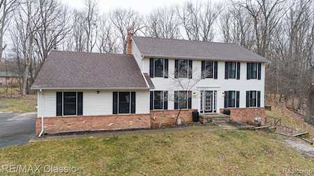 11877 Brandywine Dr Brighton Twp, MI 48114
