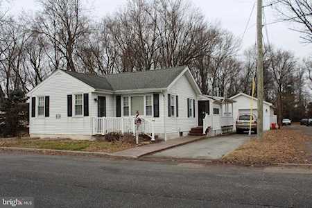 20 N Norman Ave Carneys Point, NJ 08069