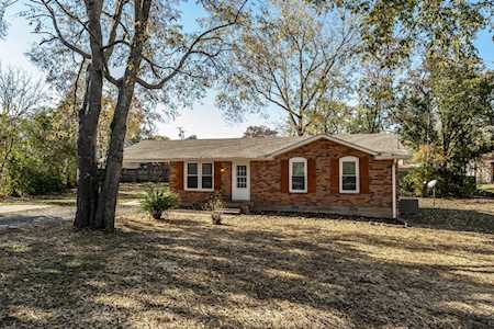 139 Laurel Ct Hendersonville, TN 37075