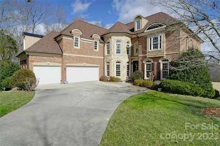 14414 Creekhill Dr Huntersville, NC 28078