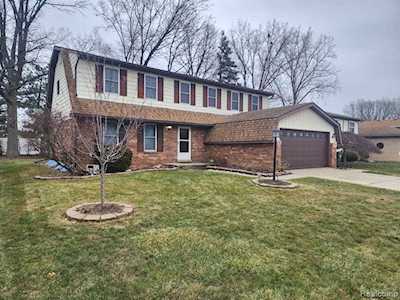 1545 Copeland Circle Canton Twp, MI 48187