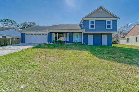 3725 Murray Dale Dr Valrico, FL 33596
