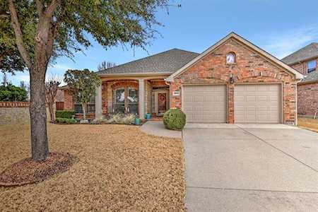 2601 Whispering Trail Little Elm, TX 75068