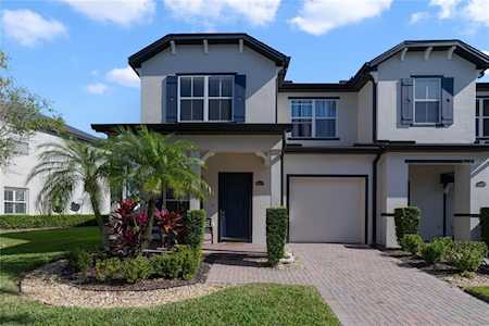 10471 Park Commons Dr Orlando, FL 32832