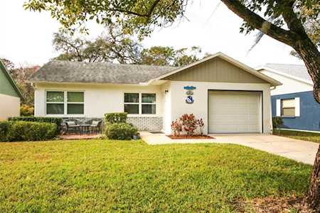 11633 Rose Tree Dr New Port Richey, FL 34654