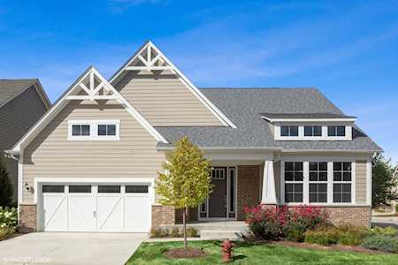 310 Arabian Circle Willowbrook, IL 60527