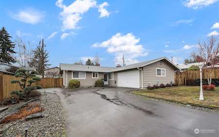 5207 S 11th St Tacoma, WA 98465