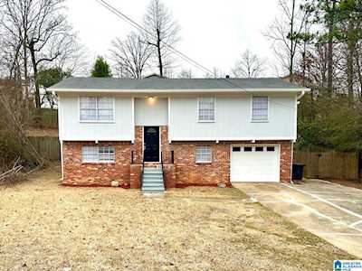 2814 NE Arrowhead Circle Birmingham, AL 35215